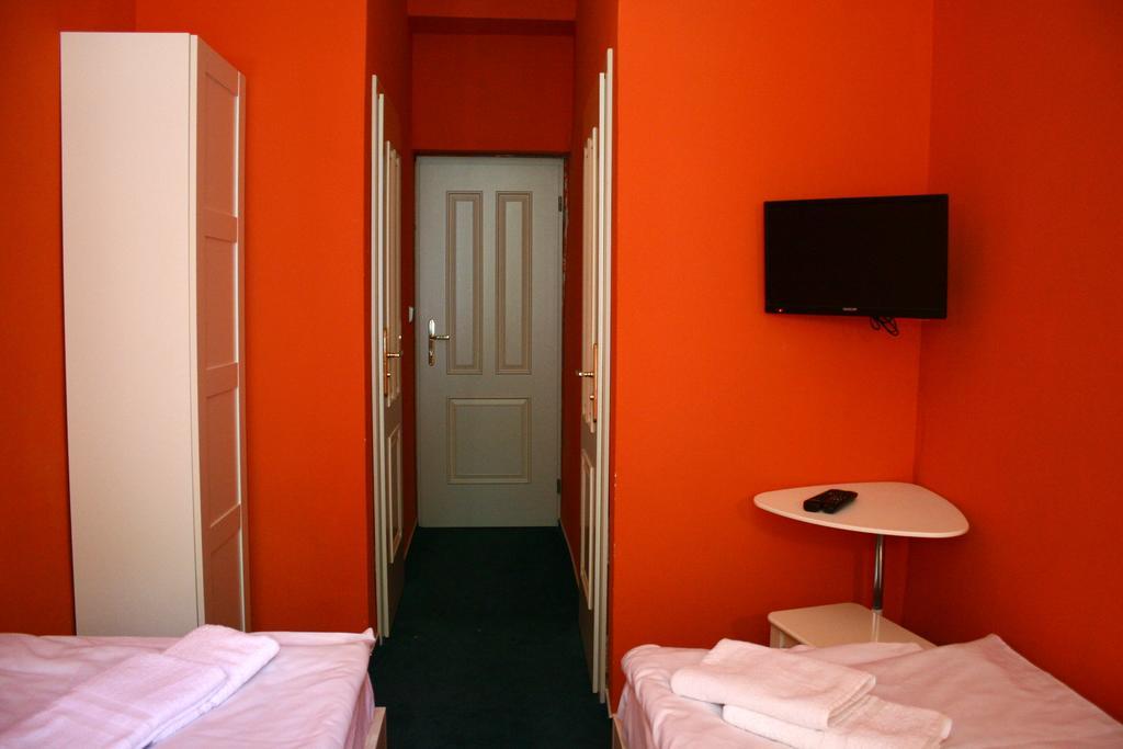 Hotelove Pokoje Kolcavka Praga Quarto foto