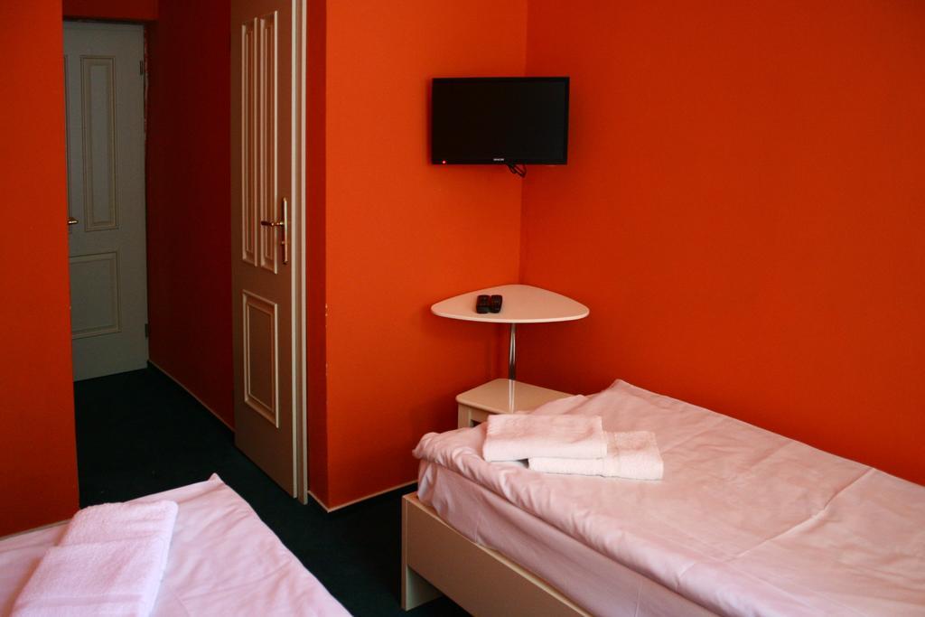 Hotelove Pokoje Kolcavka Praga Quarto foto